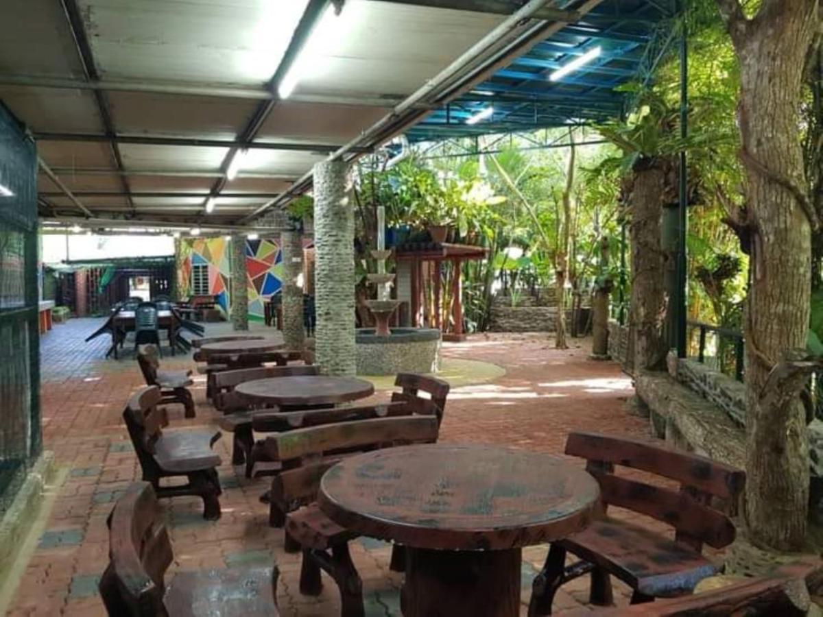 Oyo Homes 89429 Sr Villa Langkawi Kisap Eksteriør bilde
